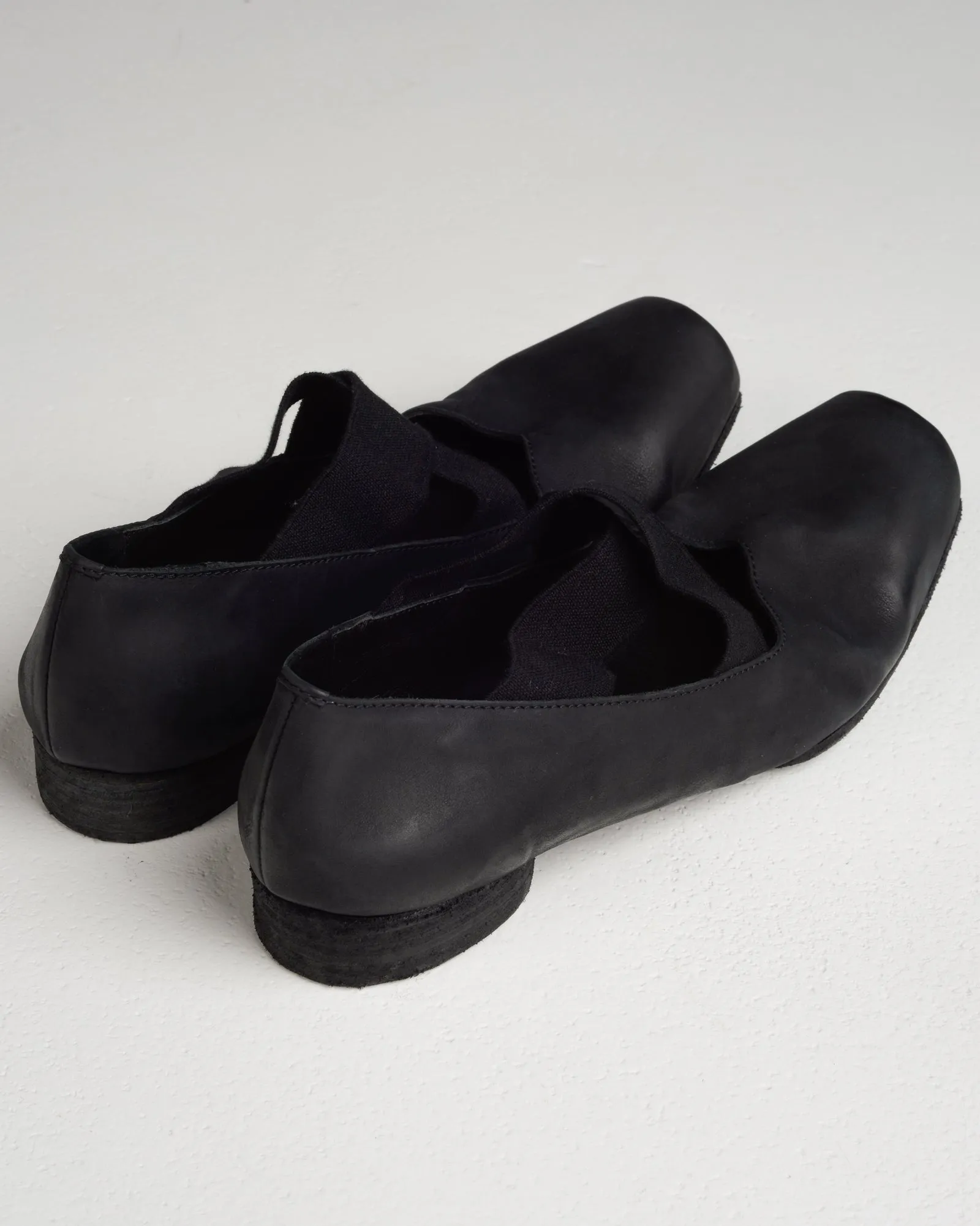 Black Leather Low Heel Ballet Shoes