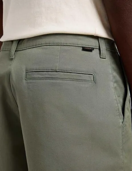 Lee Relaxed Chino Short Pantalones cortos verdes para hombre