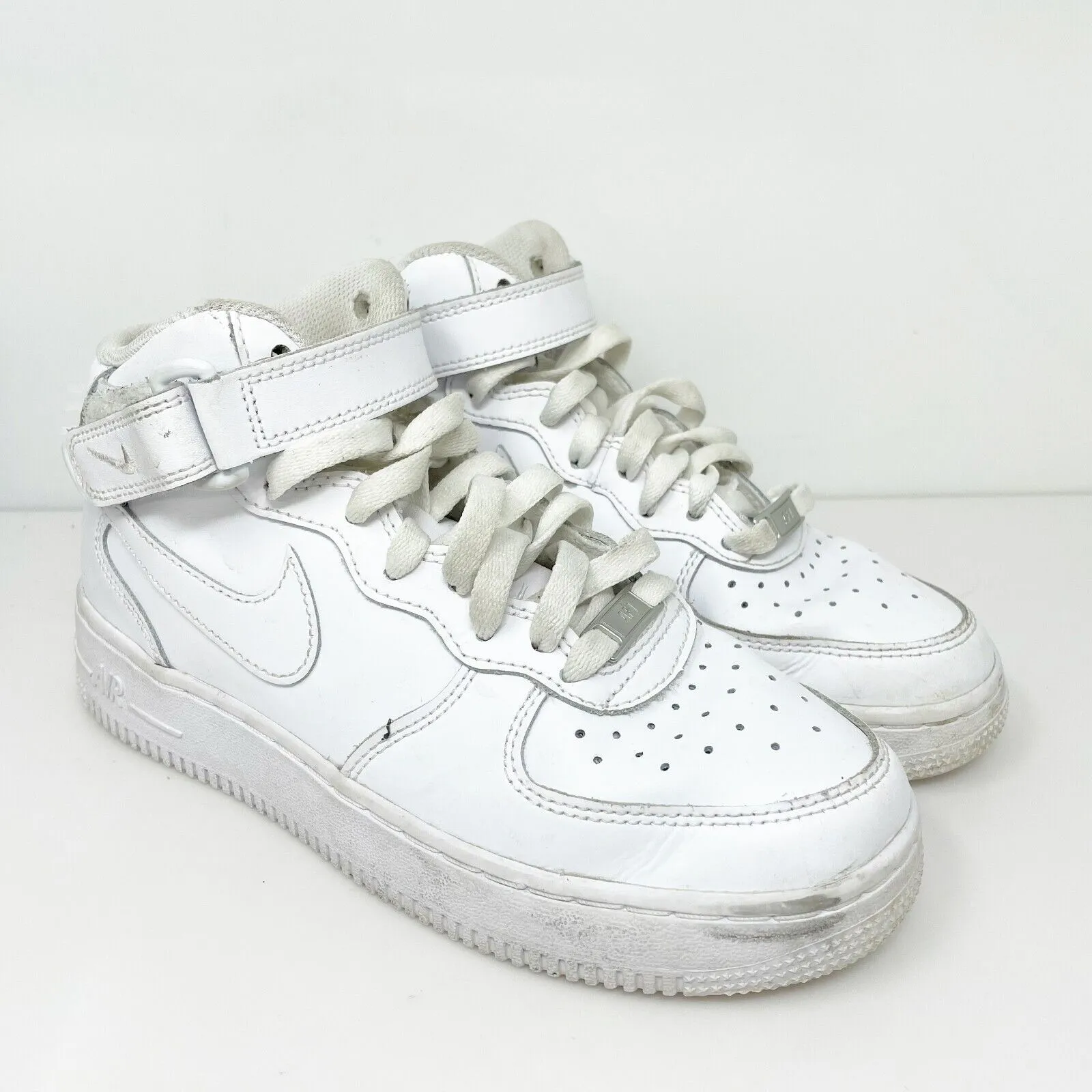 Nike Boys Air Force 1 Mid LE DH2933-111 White Basketball Shoes Sneakers Size 5Y