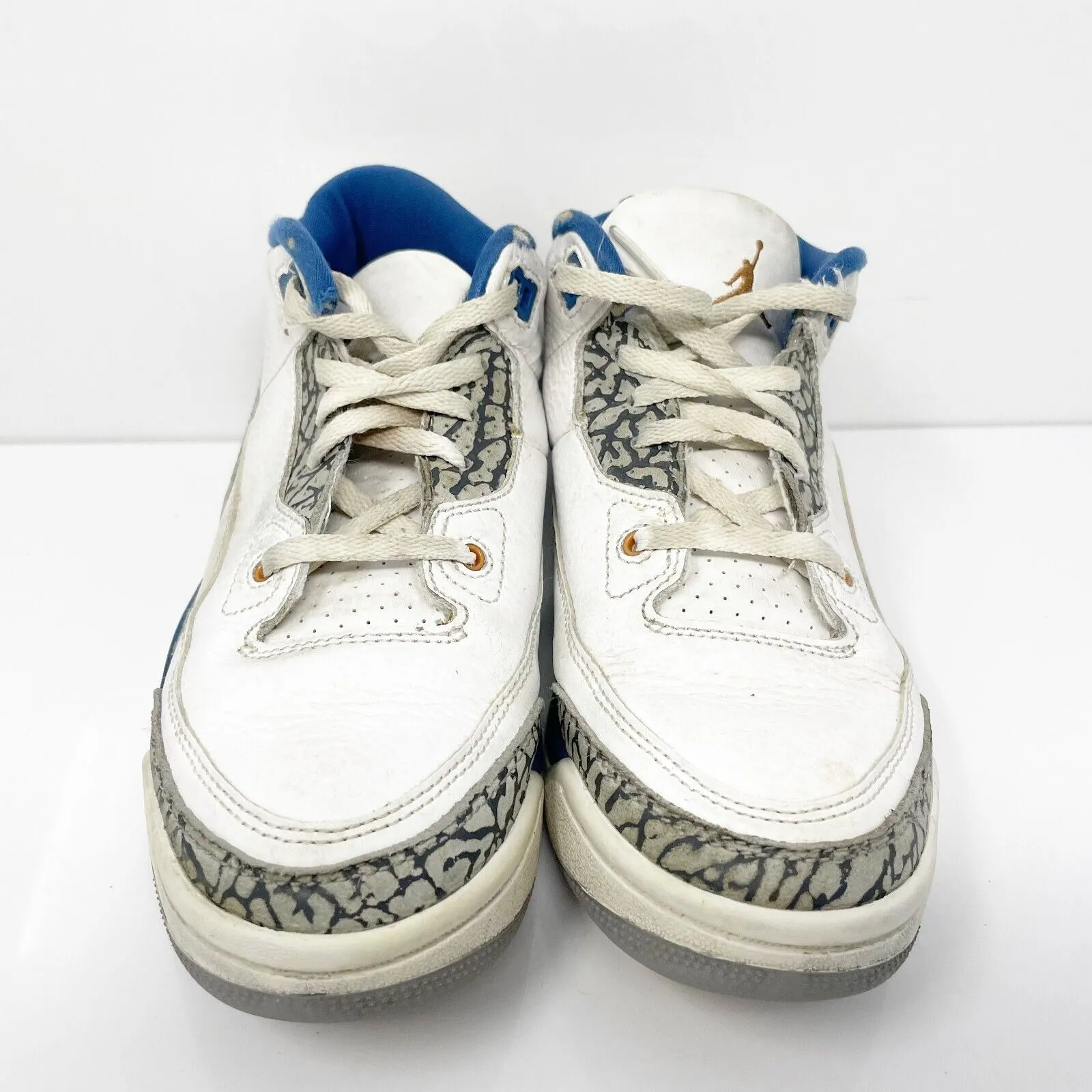 Nike Boys Air Jordan 3 DM0966-148 White Basketball Shoes Sneakers Size 2.5Y